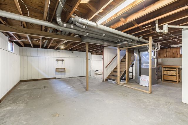 266 Brayton Road, Greece, NY 14616