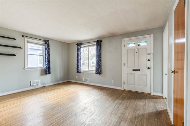 266 Brayton Road, Greece, NY 14616