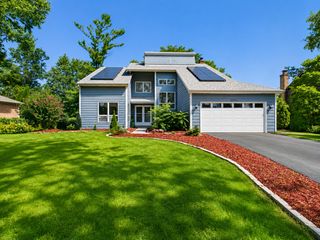 3007 Monterey Drive, Flossmoor, IL 60422