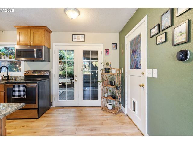 1838 Ne 113TH Ave, Portland, OR 97220