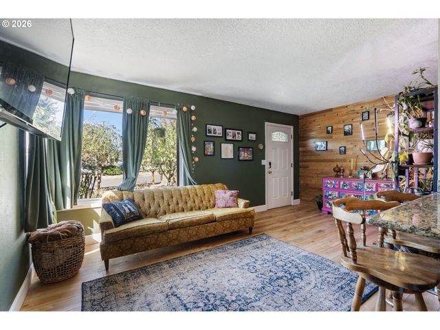 1838 Ne 113TH Ave, Portland, OR 97220
