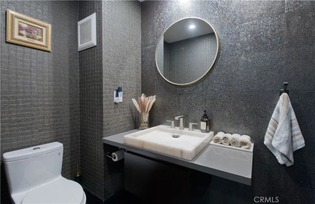 5315 White Oak K, Encino, CA 91316