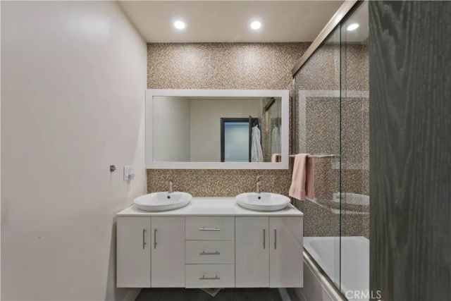 5315 White Oak K, Encino, CA 91316