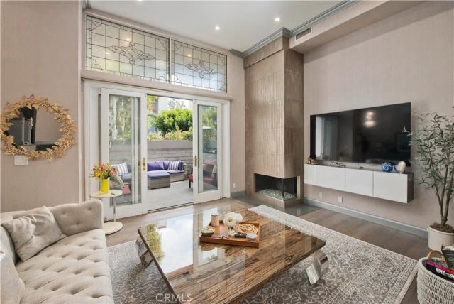 5315 White Oak K, Encino, CA 91316