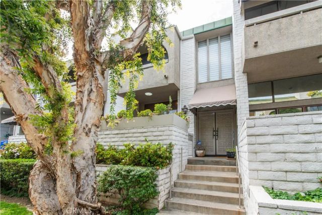 5315 White Oak K, Encino, CA 91316