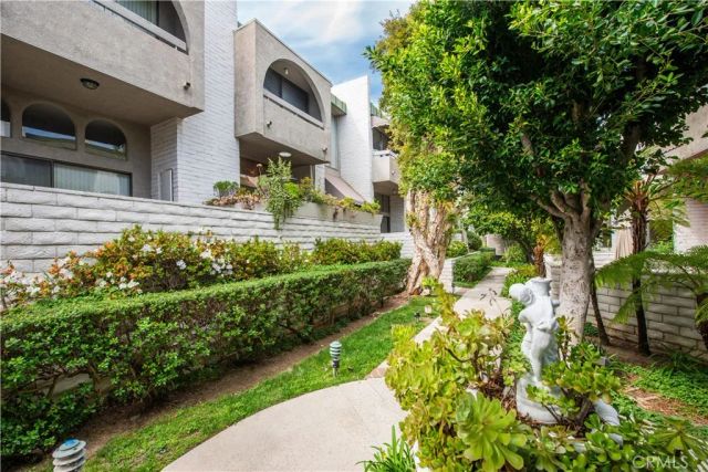 5315 White Oak K, Encino, CA 91316