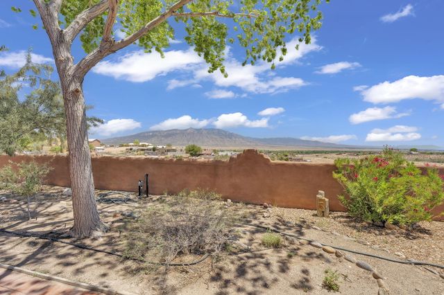 1201 Chihuahua Road NE, Rio Rancho, NM 87144