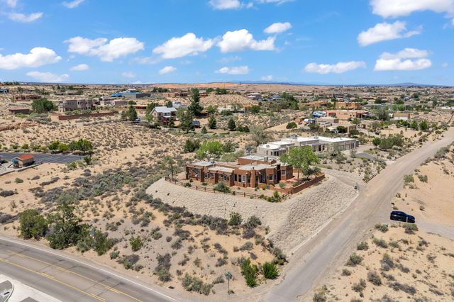 1201 Chihuahua Road NE, Rio Rancho, NM 87144