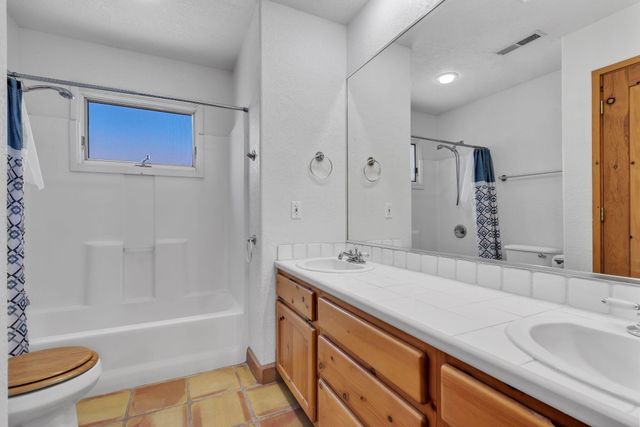 1201 Chihuahua Road NE, Rio Rancho, NM 87144
