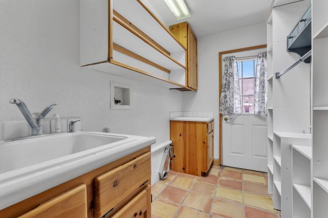 1201 Chihuahua Road NE, Rio Rancho, NM 87144