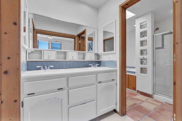 1201 Chihuahua Road NE, Rio Rancho, NM 87144