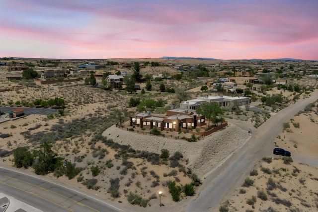 1201 Chihuahua Road NE, Rio Rancho, NM 87144