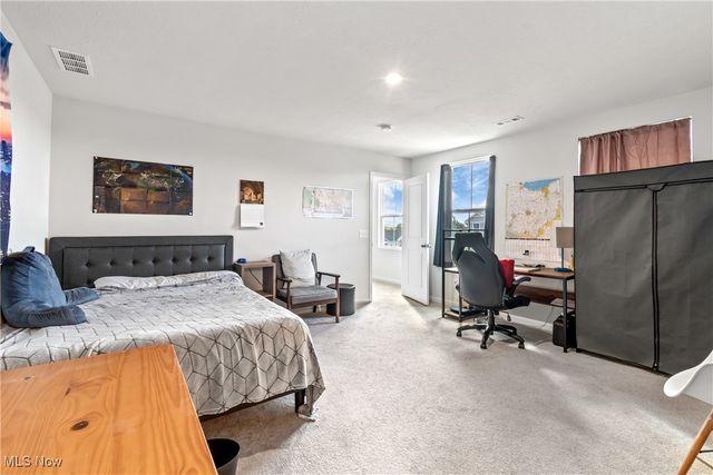 5305 Frederick Street, Barberton, OH 44203