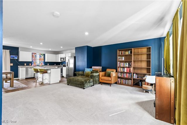 5305 Frederick Street, Barberton, OH 44203