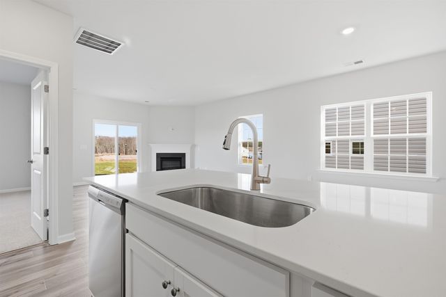 138 Farmwell Drive, Woodruff, SC 29388