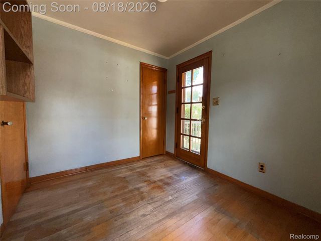 1407 Nowlin Street, Dearborn, MI 48124