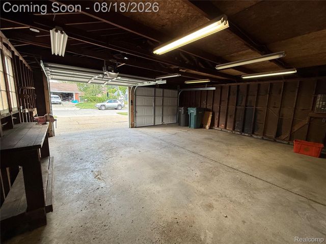1407 Nowlin Street, Dearborn, MI 48124