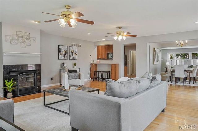 2308 Saint Clair Avenue, Brentwood, MO 63144