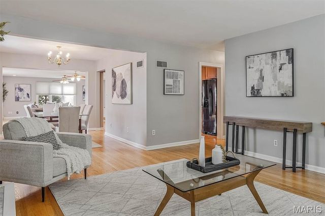 2308 Saint Clair Avenue, Brentwood, MO 63144
