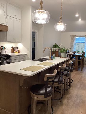 12301 SW 31st Street, Yukon, OK 73099