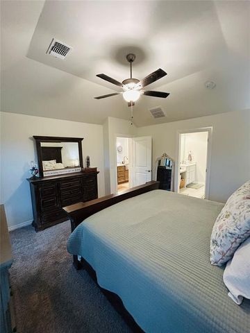 12301 SW 31st Street, Yukon, OK 73099