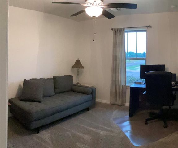 12301 SW 31st Street, Yukon, OK 73099