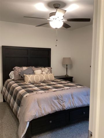 12301 SW 31st Street, Yukon, OK 73099