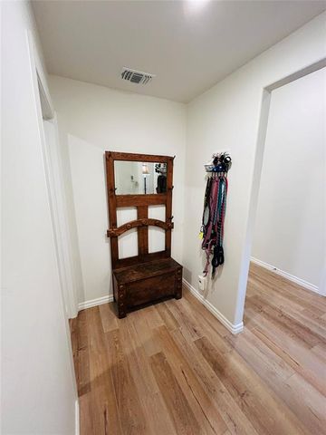 12301 SW 31st Street, Yukon, OK 73099