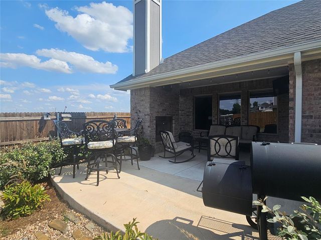 12301 SW 31st Street, Yukon, OK 73099