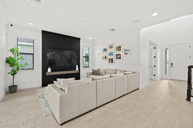 3233 Casare Drive, Melbourne, FL 32940