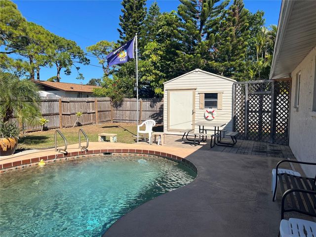 1228 NANTUCKET ROAD, Venice, FL 34293