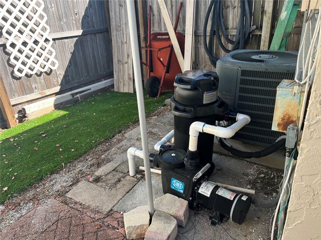 1228 NANTUCKET ROAD, Venice, FL 34293