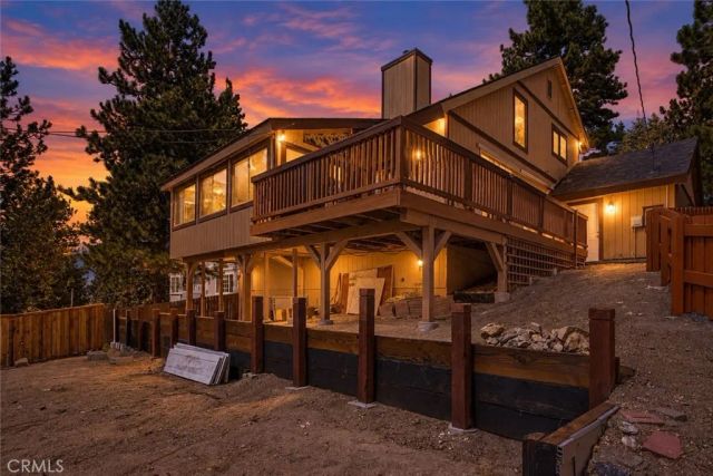 30772 Knoll View, Running Springs, CA 92382
