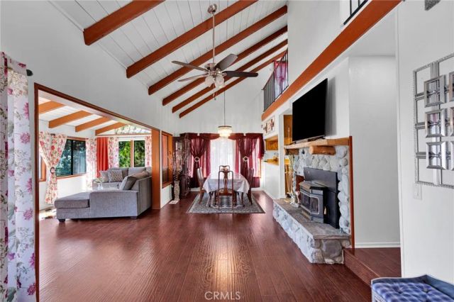 30772 Knoll View, Running Springs, CA 92382