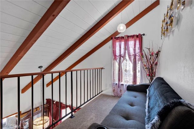 30772 Knoll View, Running Springs, CA 92382