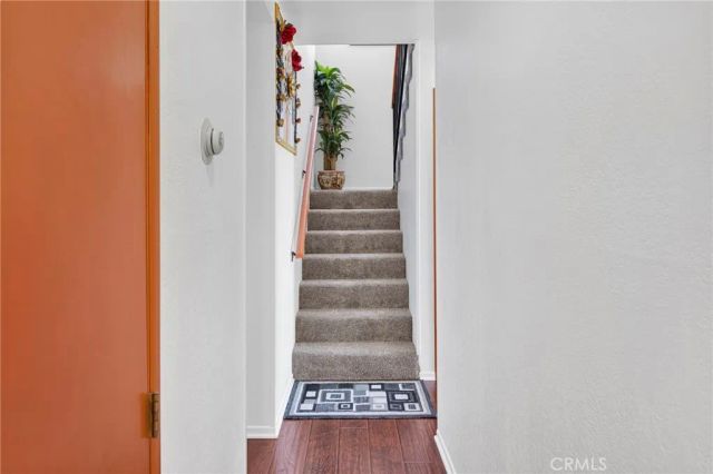 30772 Knoll View, Running Springs, CA 92382