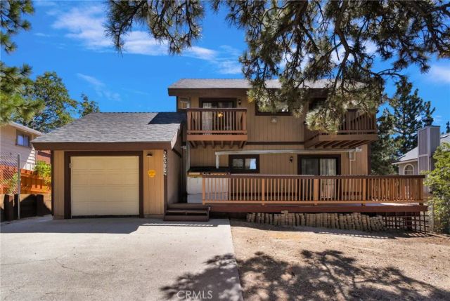 30772 Knoll View, Running Springs, CA 92382
