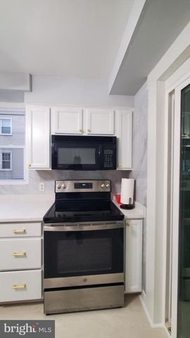 2029 NORHURST WAY S, Catonsville, MD 21228