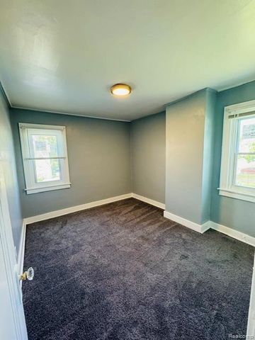 13932 Roselawn Street, Detroit, MI 48238