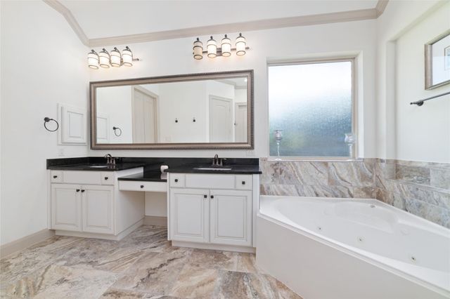 28211 Bentgrass Run Lane, Spring, TX 77386