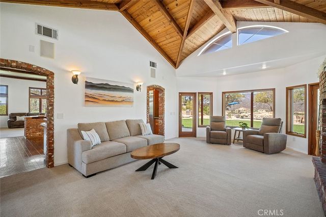 19750 Avenida Rosella, Murrieta, CA 92562