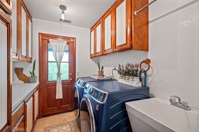 19750 Avenida Rosella, Murrieta, CA 92562