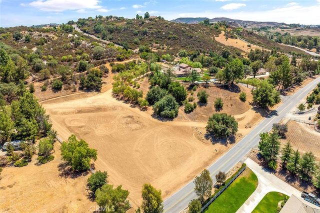 19750 Avenida Rosella, Murrieta, CA 92562