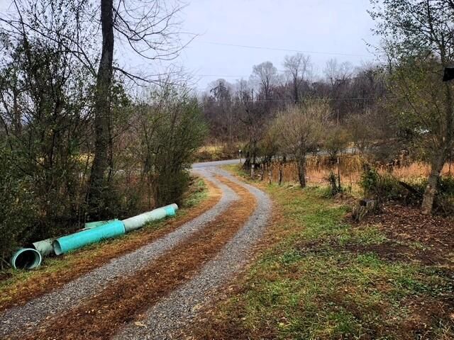 480 Brickyard RD, Blue Ridge, VA 24064