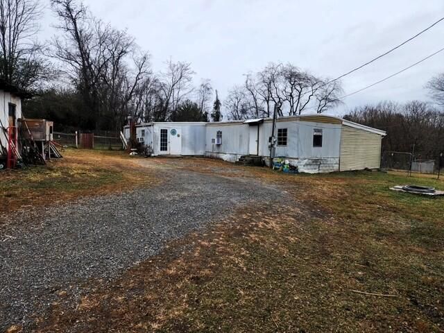 480 Brickyard RD, Blue Ridge, VA 24064