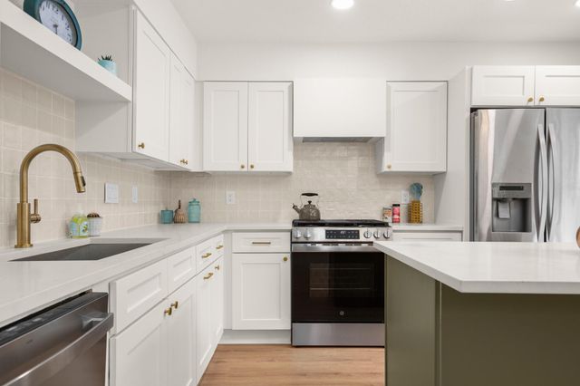 12404 Adelphi CV, Austin, TX 78727