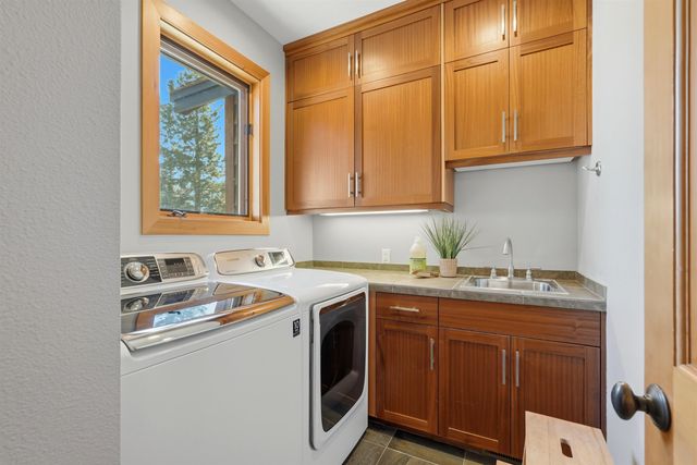 1365 NW Jacksonville Avenue, Bend, OR 97703