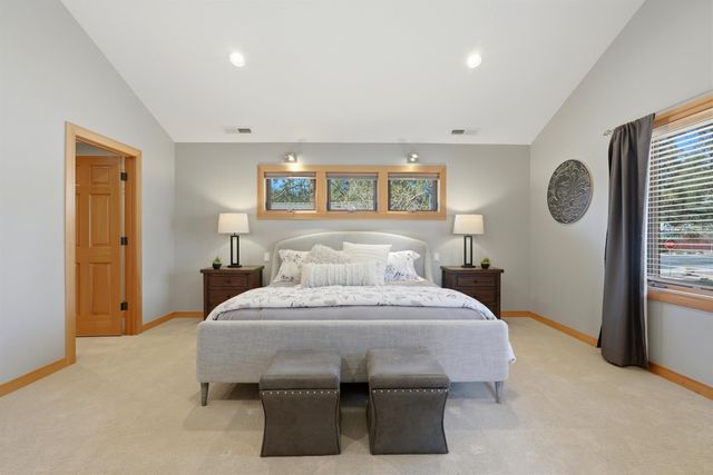 1365 NW Jacksonville Avenue, Bend, OR 97703