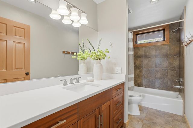 1365 NW Jacksonville Avenue, Bend, OR 97703