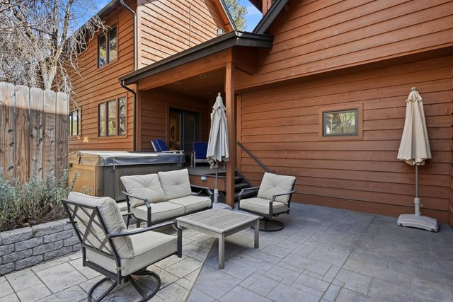 1365 NW Jacksonville Avenue, Bend, OR 97703